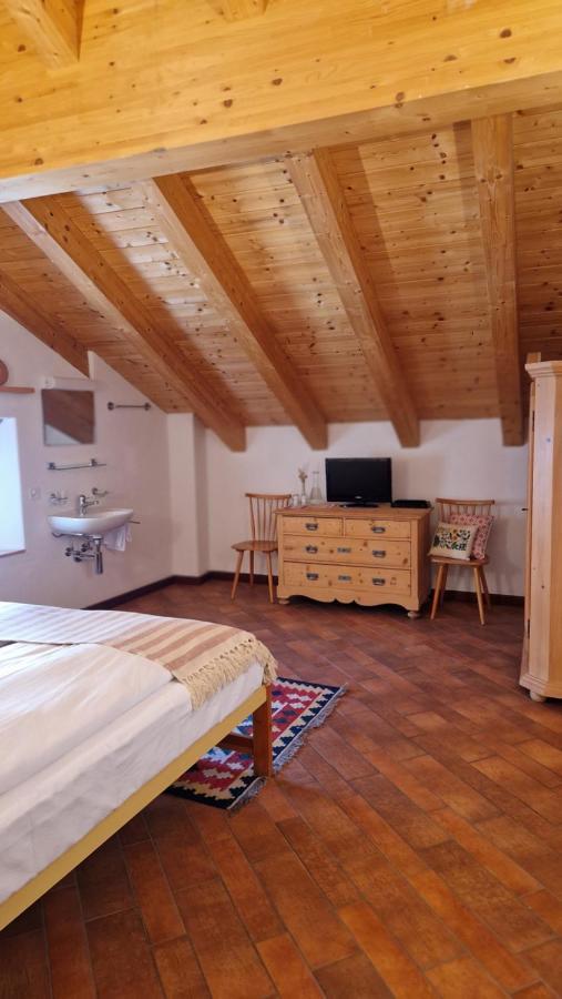 Bed and Breakfast Weisses Kreuz - Crusch Alva Samedan Zewnętrze zdjęcie