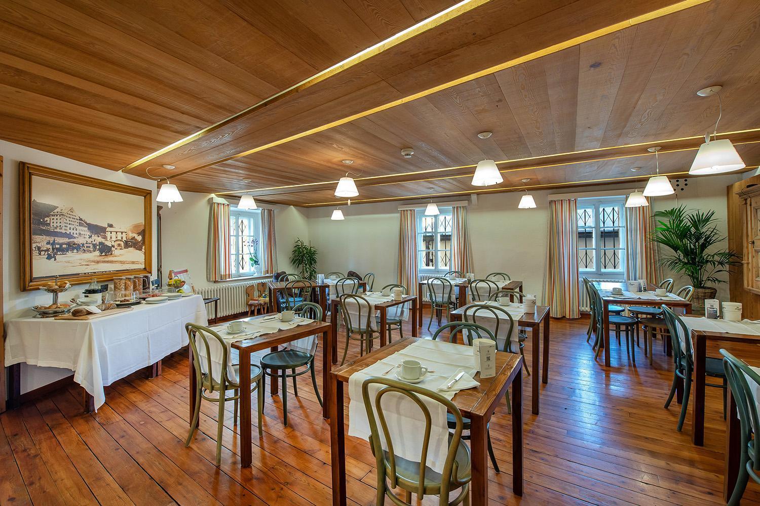 Bed and Breakfast Weisses Kreuz - Crusch Alva Samedan Zewnętrze zdjęcie